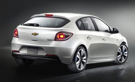 Тест-драйв Chevrolet Cruze (Шевроле Круз)