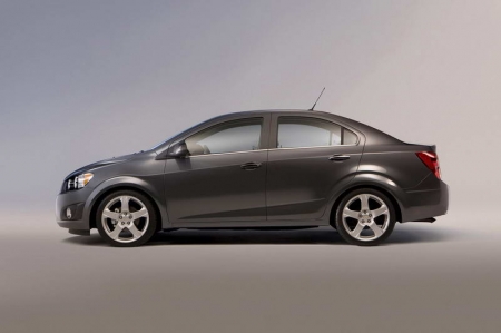 Chevrolet Sonic 2012 – Новый Соник седан и хэтчбек