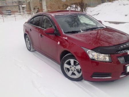 Chevrolet Cruze 2010 - отзыв владельца