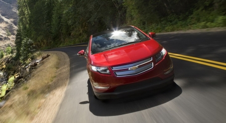 Тест-драйв Chevrolet Volt (Шевроле Вольт)