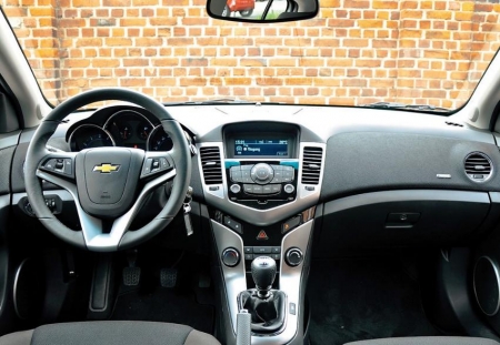 Chevrolet Cruze Hatchback 2012