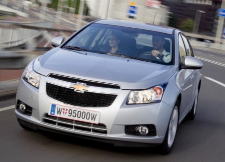 Сhevrolet Cruze 2012 хэтчбек дешевле седана на 10 тысяч