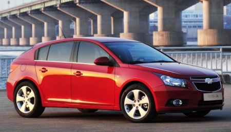 Сhevrolet Cruze 2012 хэтчбек дешевле седана на 10 тысяч