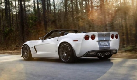 Фото нового Chevrolet Corvette 427 Convertible 2013