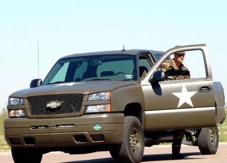 Chevrolet Silverado 1500 LTZ 2WD. Фото