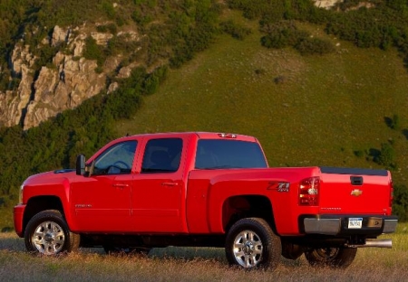 Chevrolet Silverado 1500 LTZ 2WD. Фото