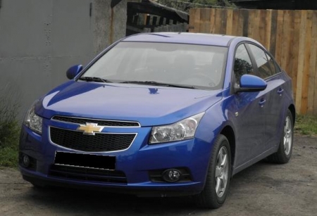 Chevrolet Cruze 2011 - отзыв автовладельца