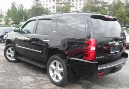 Отзыв автолюбителя Chevrolet Tahoe 2010 г.