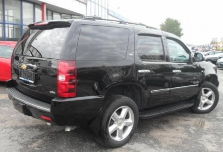 Отзыв автолюбителя Chevrolet Tahoe 2010 г.