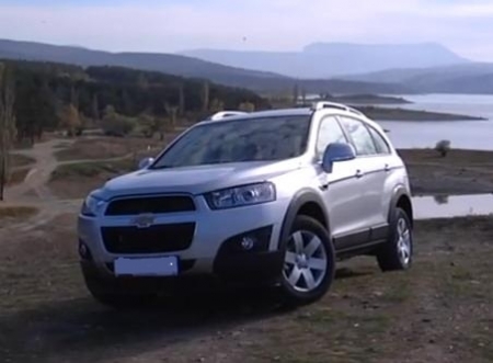 Chevrolet Captiva 2011 - отзыв автолюбителя