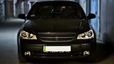 Тюнинг черной Chevrolet Lacetti SX