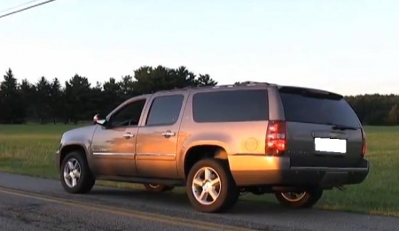 Chevrolet Suburban 2011