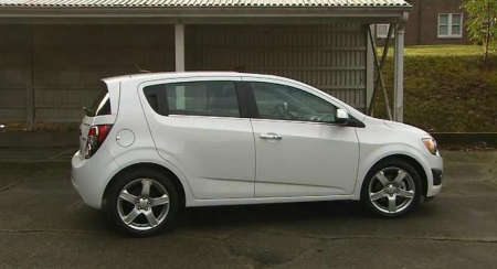 Chevrolet Sonic 2012 - отзыв владельца