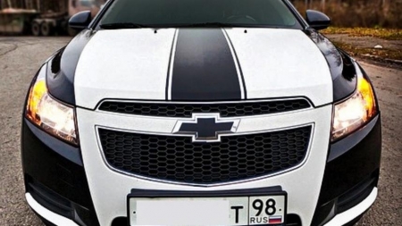 Chevrolet Cruze Black & White