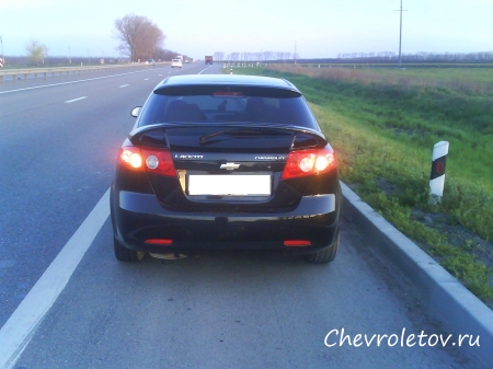 Установка спойлера на Chevrolet Lacetti