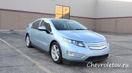 Фотообзор Chevrolet Volt 2013