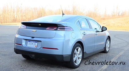 Фотообзор Chevrolet Volt 2013