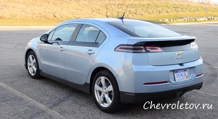 Фотообзор Chevrolet Volt 2013