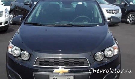 Фото Chevrolet Sonic 2013 седан