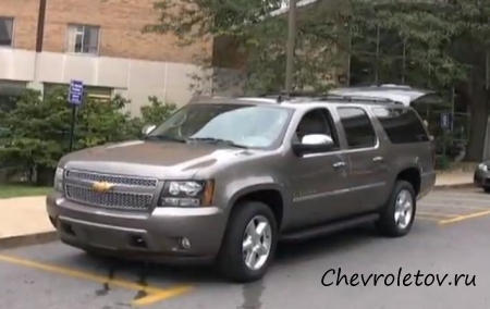 Chevrolet Suburban 2013. Фотообзор