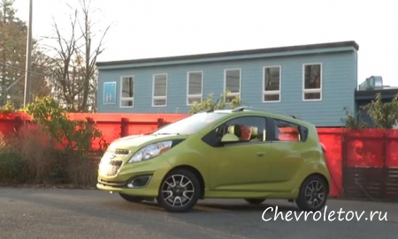 Chevrolet Spark 2013. Фотообзор