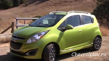 Chevrolet Spark 2013. Фотообзор