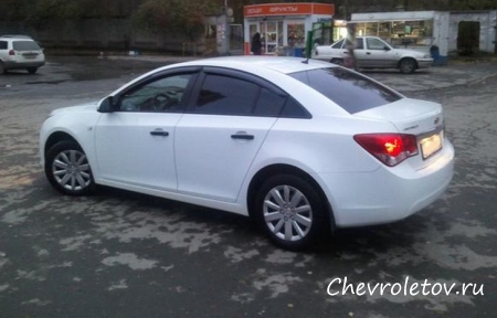 Отзыв о Chevrolet Cruze 1.6 (2012 г.в.)