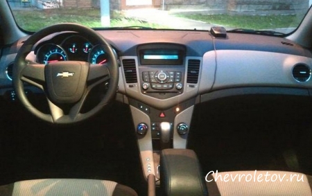 Отзыв о Chevrolet Cruze 1.6 (2012 г.в.)