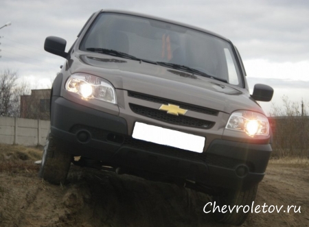 Отзыв от автовладельца Chevrolet Niva (212300-55) 1.7 4WD (2012 г.в.)