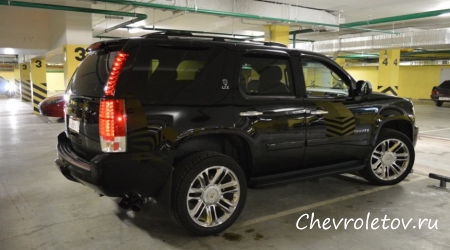 Отзыв от автовладельца Chevrolet Tahoe 5.3 AT (2008 г.в.)