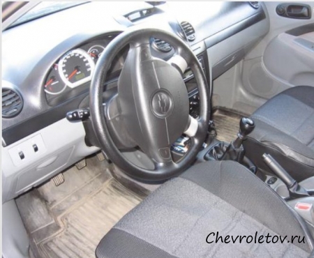 Отзыв Chevrolet Lacetti 1.4 (2011 г.в.)