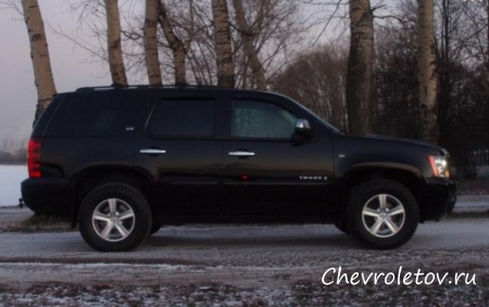 Отзыв об автомобиле Chevrolet Tahoe 5.3 AT (2008 г.в.)