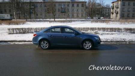 Chevrolet Cruze 2013 - отзыв владельца