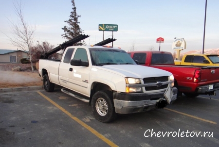 Chevrolet Silverado 2004 - отзыв владельца