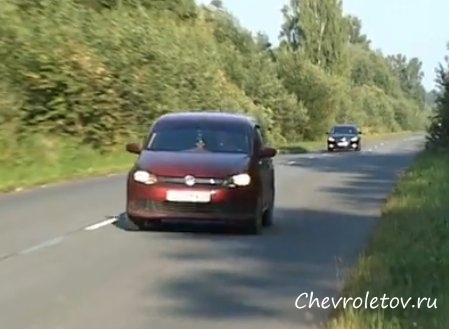 Дуэль VW Polo Sedan vs Chevrolet Cruze