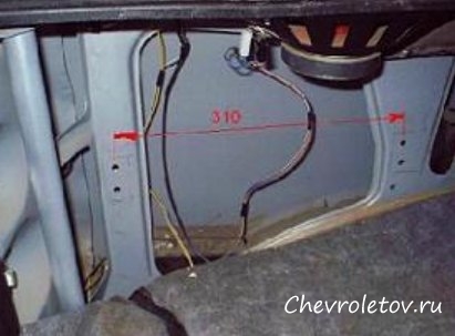 Кронштейны передних амортизаторов Нива, Chevrolet Niva